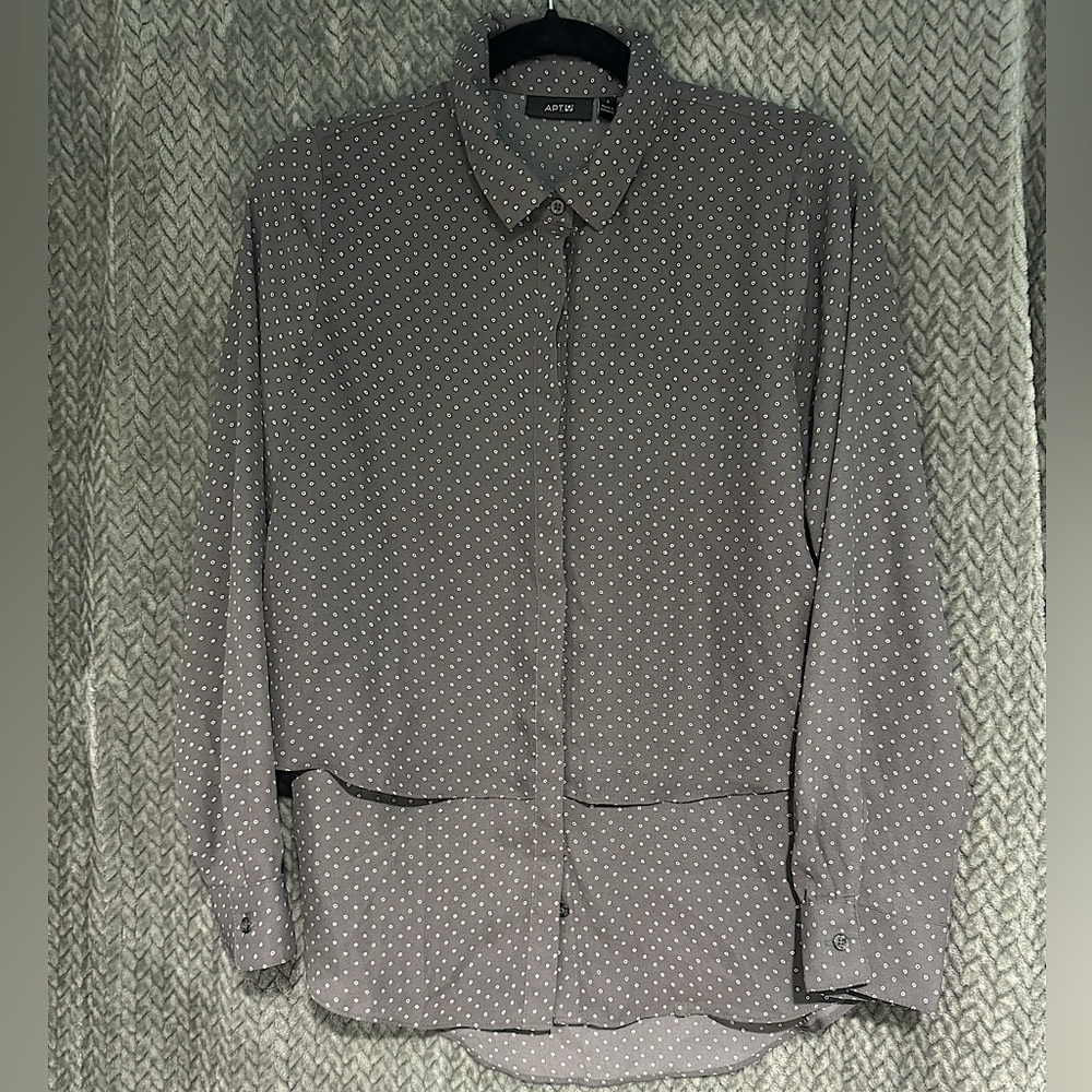 Apt. 9 Grey/White Polka-dot Long Sleeve Shirt NWOT Small